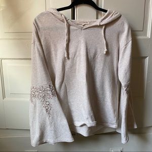 Retrology•Beige Bell Sleeved Hoodie